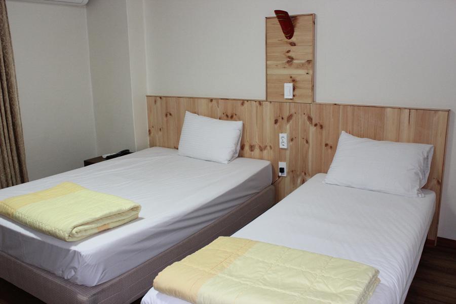 Hyundai Tourist Hotel Csedzsu Kültér fotó